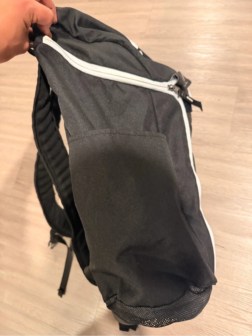 Nike HOOPS Elite Max Air Black Backpack!! Quad Zip System Read